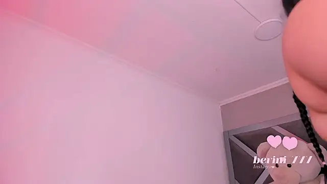 AmberiniHoffman's Live XXX Chat
