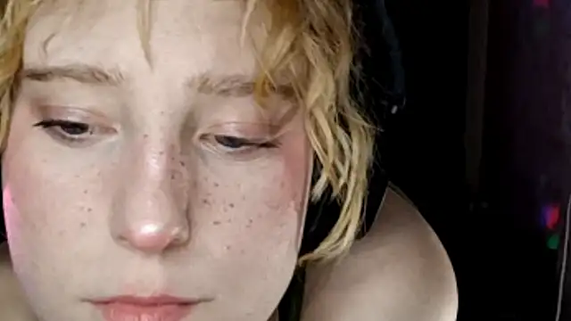 CuteLittleAngel Live XXX-chat