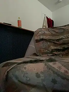 Czat XXX na żywo – GusanoDelicioso