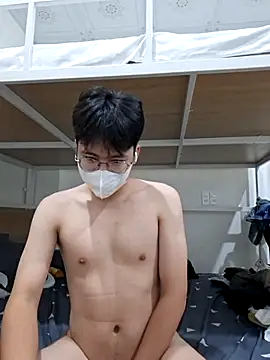 Gwencloudy 现场XXX聊天