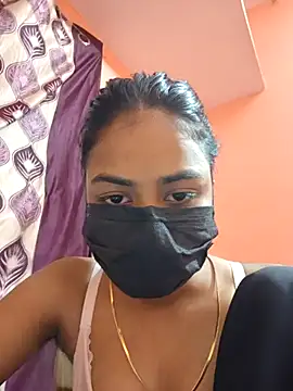 Rajput_aru Adlı Modelin Canlı XXX Sohbeti