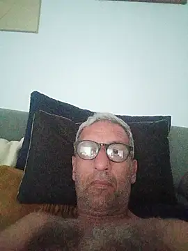 ArsenioL – Naživo XXX chat