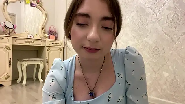 Chat +18 de Rosie_Sweety ao vivo