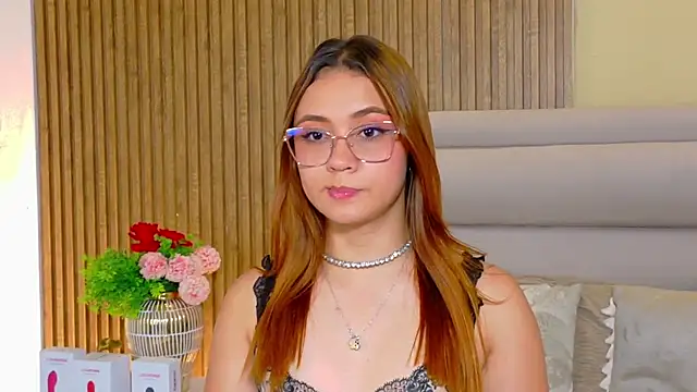 LondraBlush live XXX chat