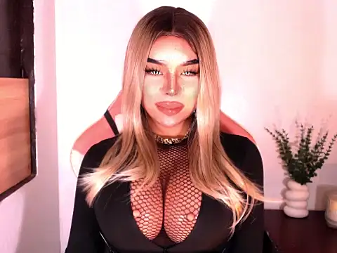 Zandralopez's Live XXX Chat