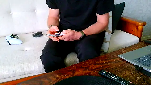 Teemu webcam show