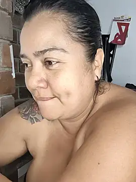 Chatroom XXX en direct de NARNYALABELLA