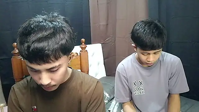 Chat XXX ao vivo de Urloverhardcock