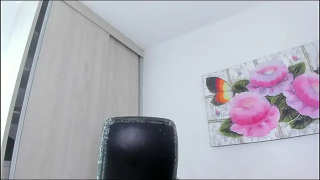 Czat XXX na żywo – barbie_ds