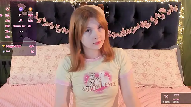 AliceLanley Chat XXX in diretta