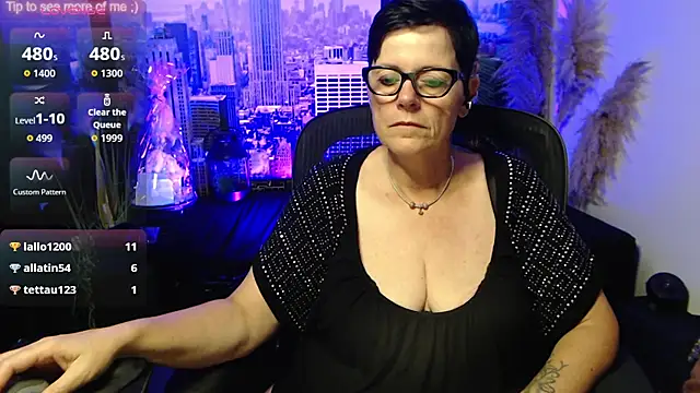 ninarandmann's Live XXX Chat