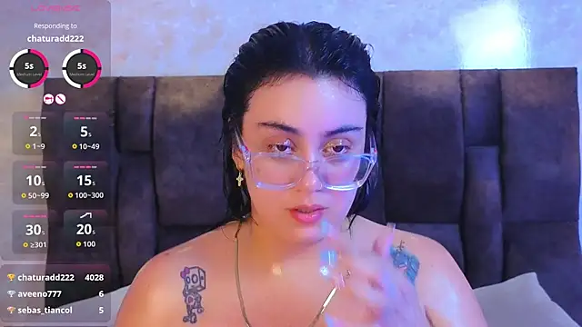 Chat XXX en directo de vicky_grey