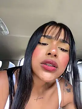 Chat +18 de Mariangel_11 ao vivo