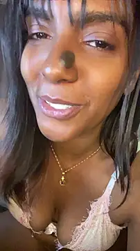 Chat XXX ao vivo de Emilly_Mayfair