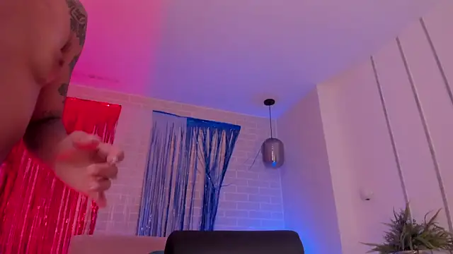 Živý XXX chat ErikaBenz_
