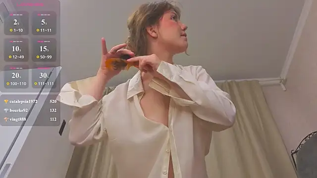 Luci_XO Chat XXX in diretta