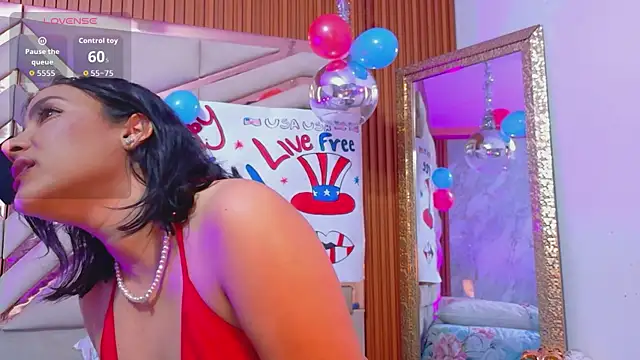 Chat +18 de Sluttyandmature ao vivo