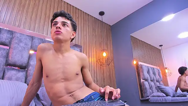 owen__johnson live XXX chat