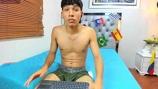 Chatroom XXX en direct de Jake_Falcon
