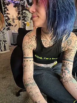 Toxii-n Live XXX chat