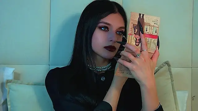 BeverlyMost: онлайн-секс-чат