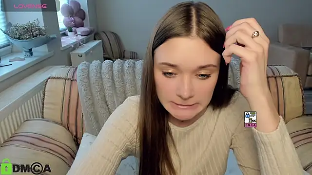 Elina_X: онлайн-секс-чат