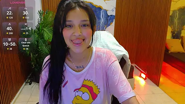 Corall_tay1's Live XXX Chat