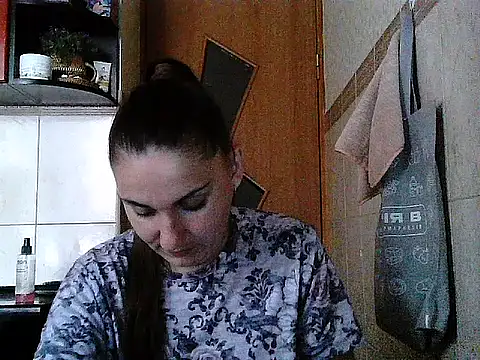 Lacmi30 – Naživo XXX chat