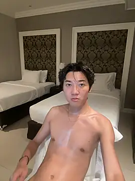 YourBadboy718 Webcamshow