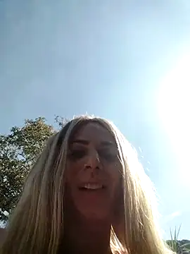 Thifanydotada's Live XXX Chat