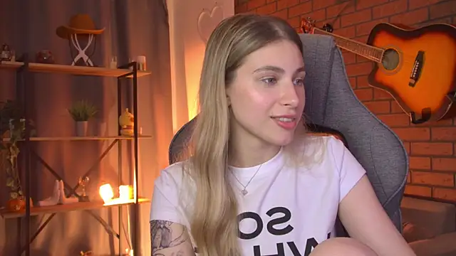 EllieCutes Live XXX-chat