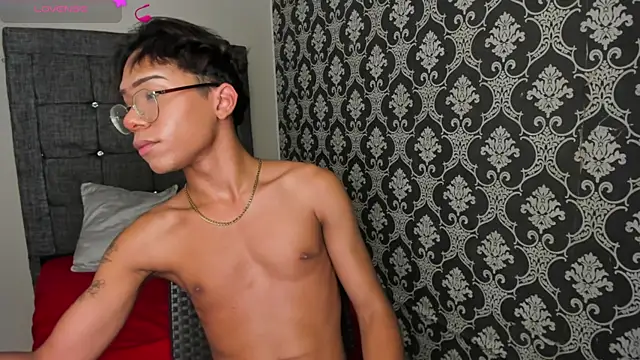 Chat XXX Live Brown_Skin19