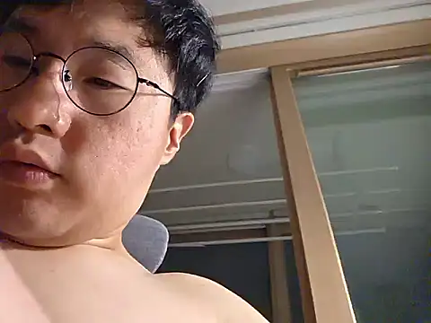 halu5400 现场XXX聊天