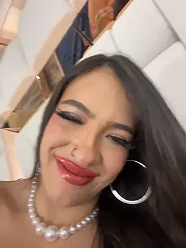 ArianaBlum – Live XXX-chat