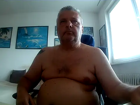 Chatroom XXX en direct de Robert_SK1