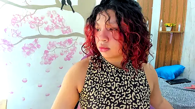 Emily_Coper18 现场XXX聊天