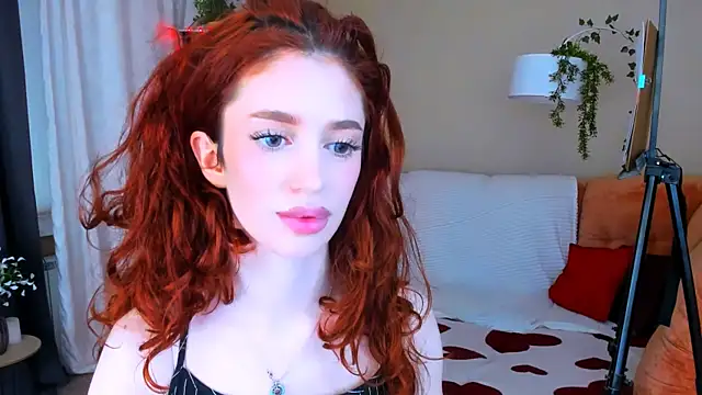ChristinaConteeree: απευθείας συνομιλία ΧΧΧ
