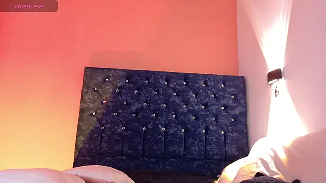 Chat +18 de Catalinaa01 ao vivo
