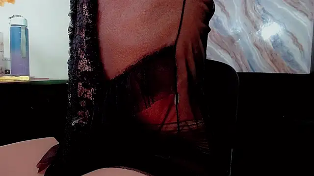 Chat +18 de bellatrixx_69 ao vivo