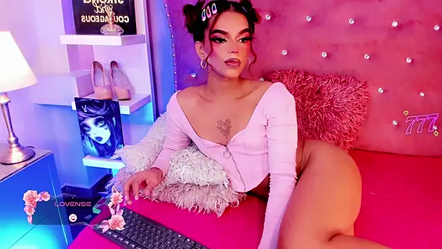 Diiva_Smiith live XXX chat
