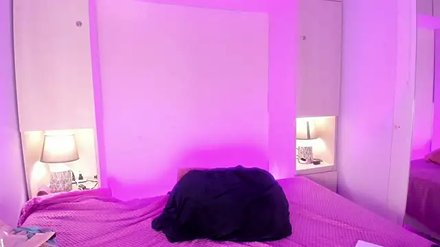 Онлайн чат XXX TaylorBloom