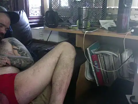 Chat +18 de KinkyTOMan ao vivo