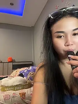 צ'אט XXX בשידור חי של Bella_nasty69