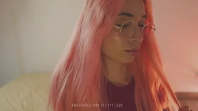 XXX chat uživo modela dearnina_