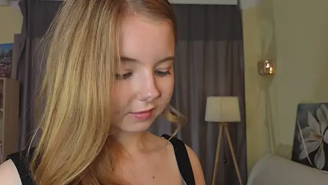 Chat XXX ao vivo de EloiseHooper