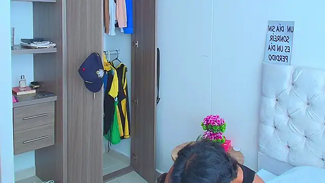 cassian_gold 即時 XXX 聊天