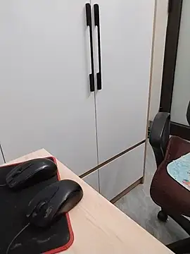 ChonamiのライブXXXチャット