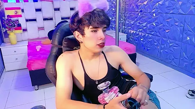 Alejandra_Raven Chat XXX live