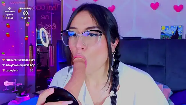 MadyJackson Chat XXX in diretta