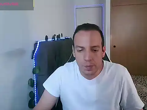 XXX chat uživo modela Cerso1